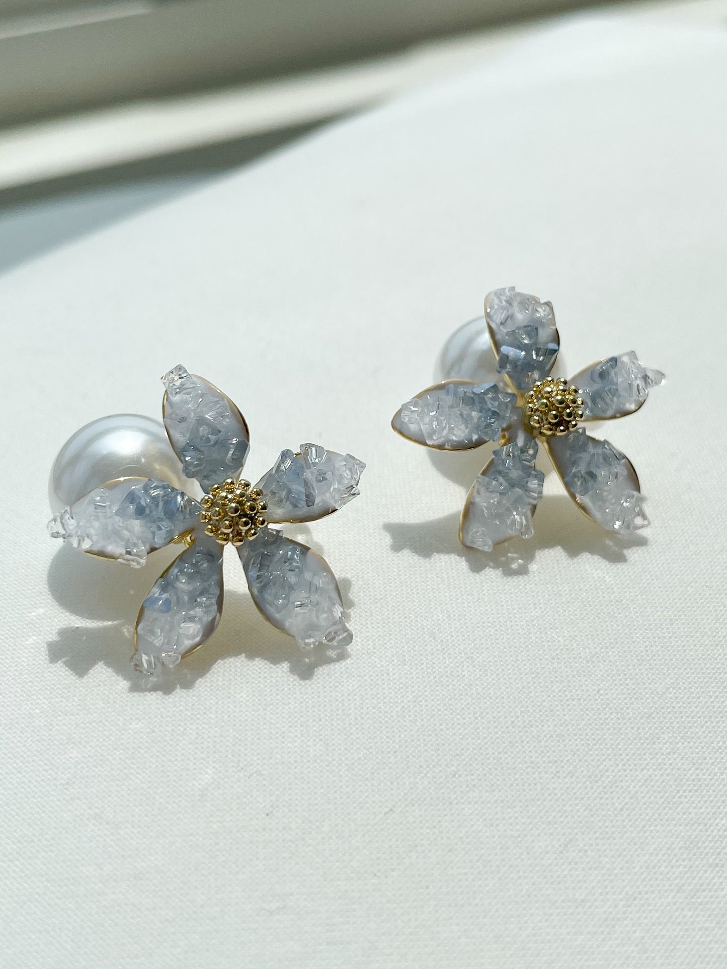 Crystal Flower Pearl Drop Earrings - ELCY ISLAND