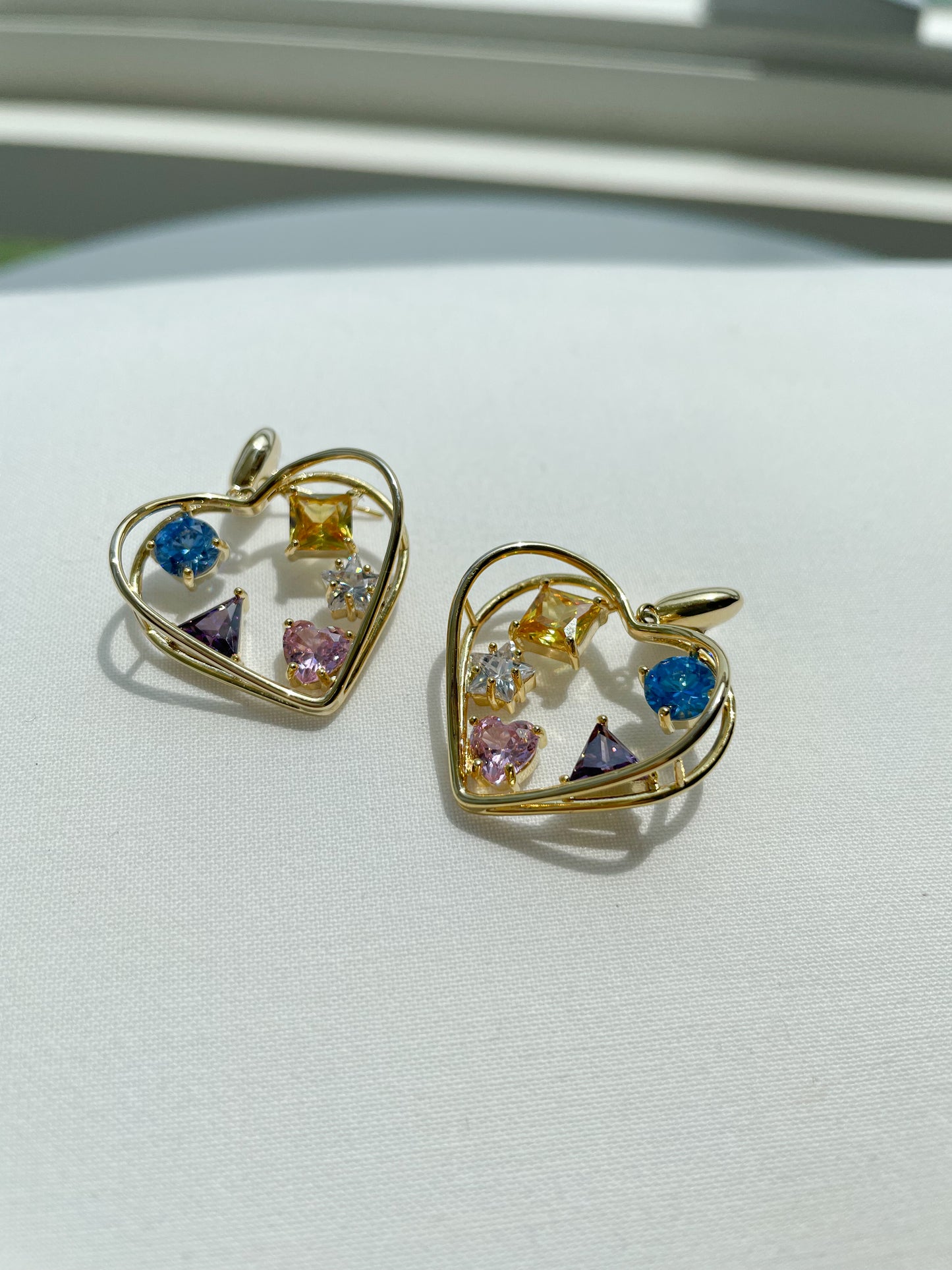 Gilded Heart Gemstone Earrings - ELCY ISLAND